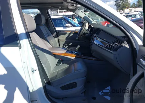 2008 BMW X5 3.0Si z USA, uszkodzony, nr VIN 5UXFE43598L003160